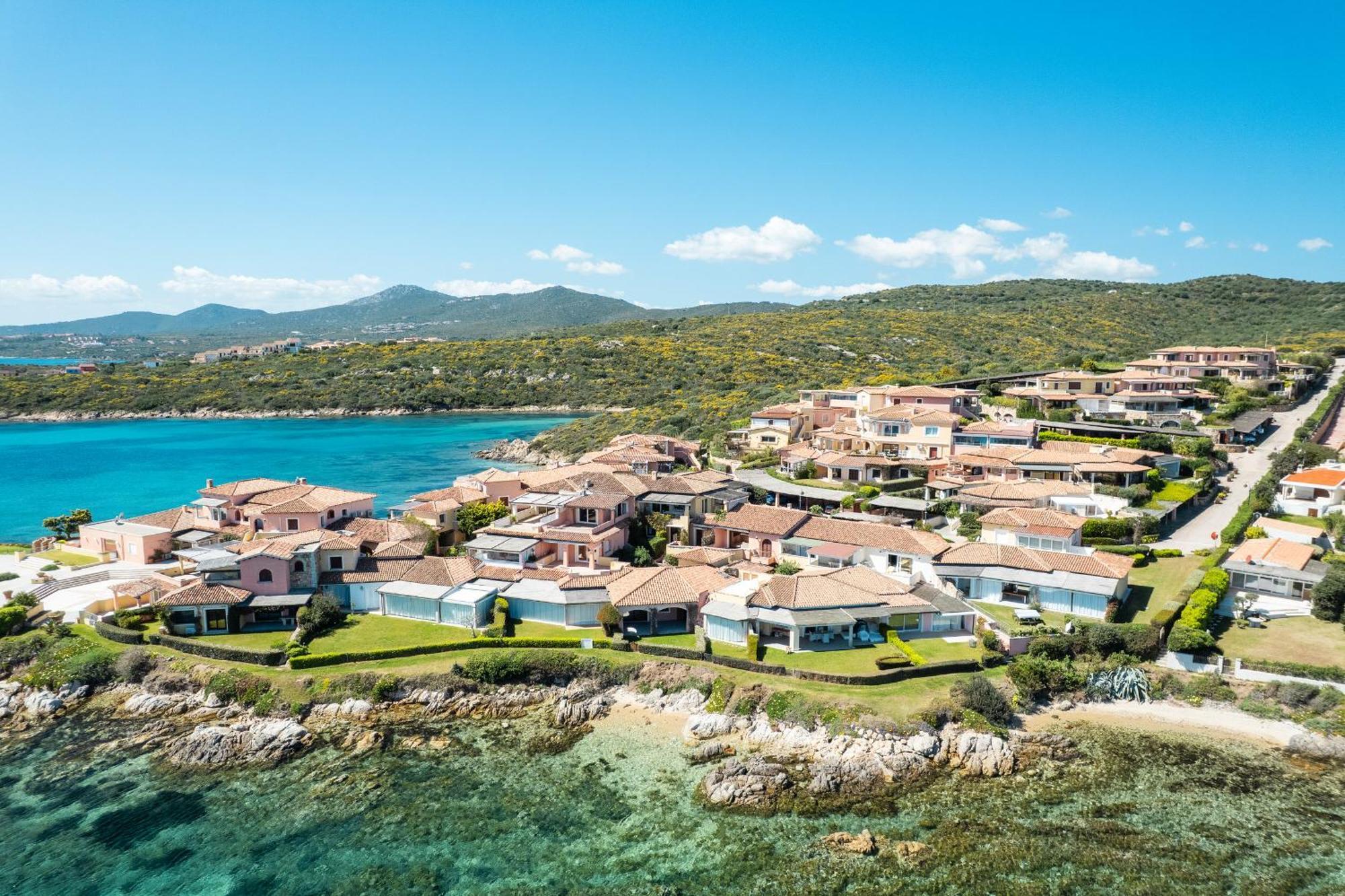 S'Abba Seafront Apartments - Your House In Sardinia Golfo Aranci Exterior foto